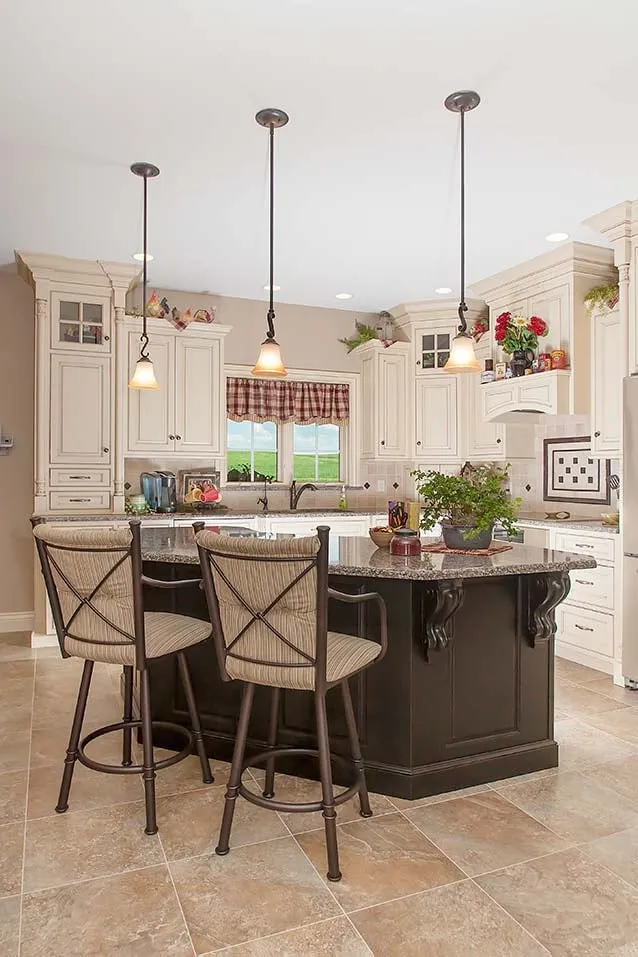 Slide of Earl Weaver Contractors