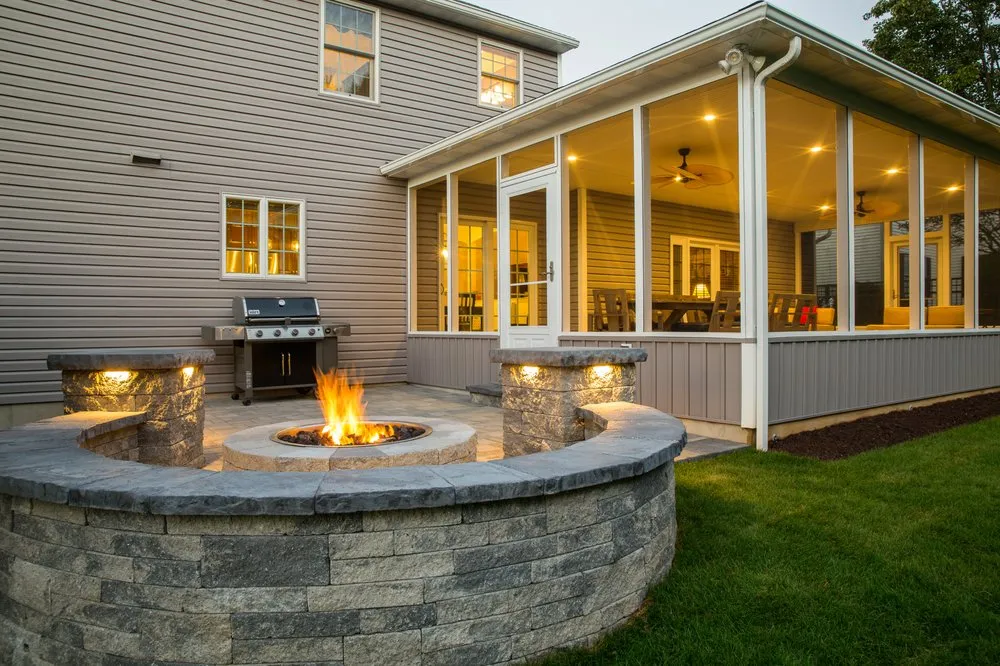 Trusted electrician providing electrical repair in , 