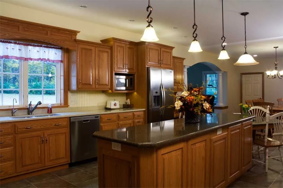 Slide of Earl Weaver Contractors