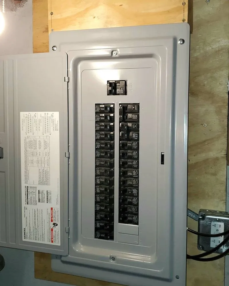 Slide of Earnest 24 Hour Electrician