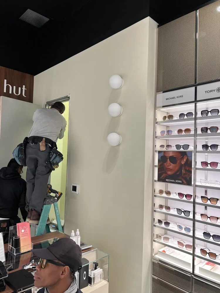 Slide of Earnest Neighborhood Electricians