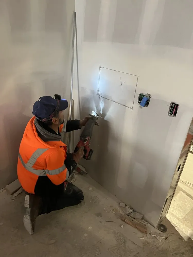 Slide of Earnest Neighborhood Electricians