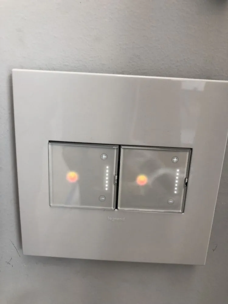 Slide of Earnest Neighborhood Electricians