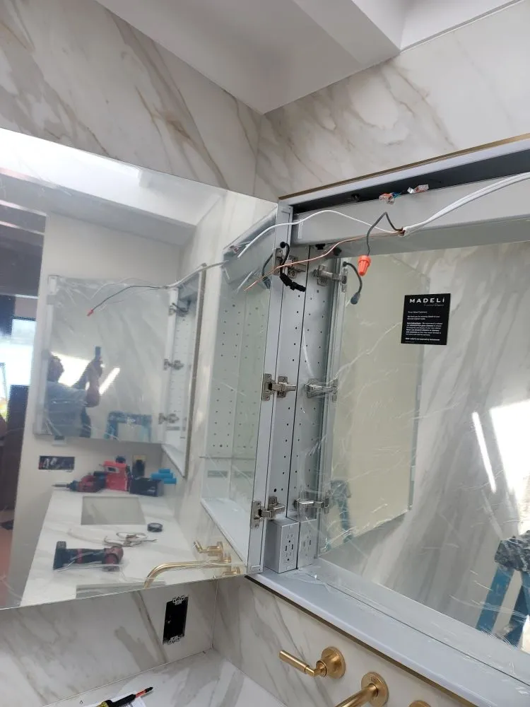 Trusted electrical service for homes in lighting installation, by