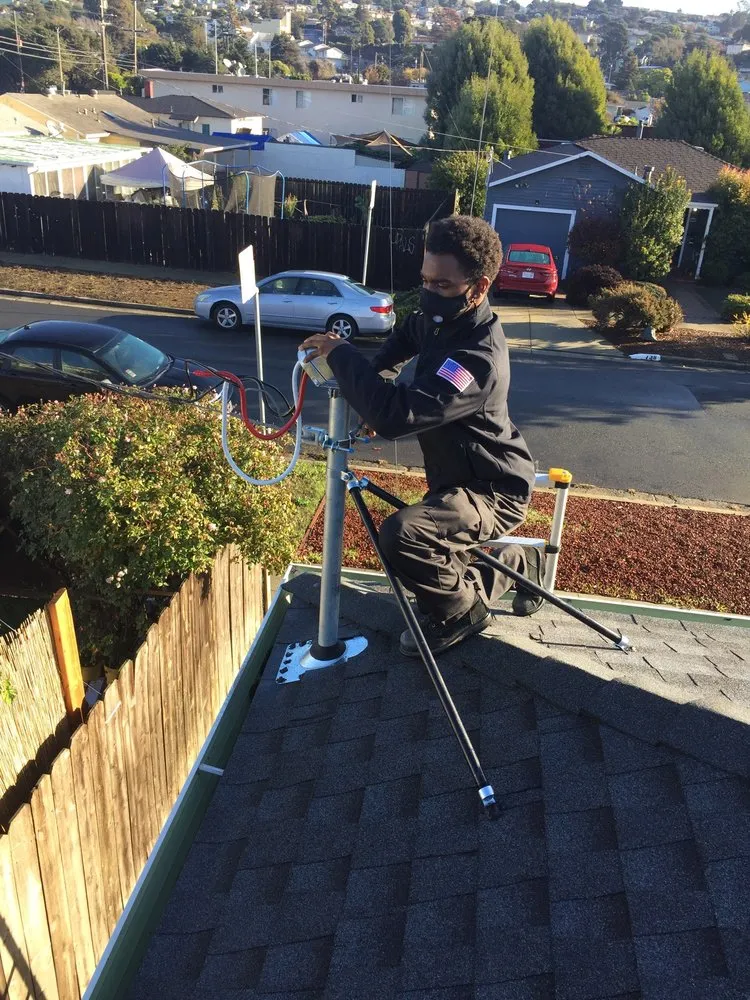 Slide of East Bay Mister Sparky