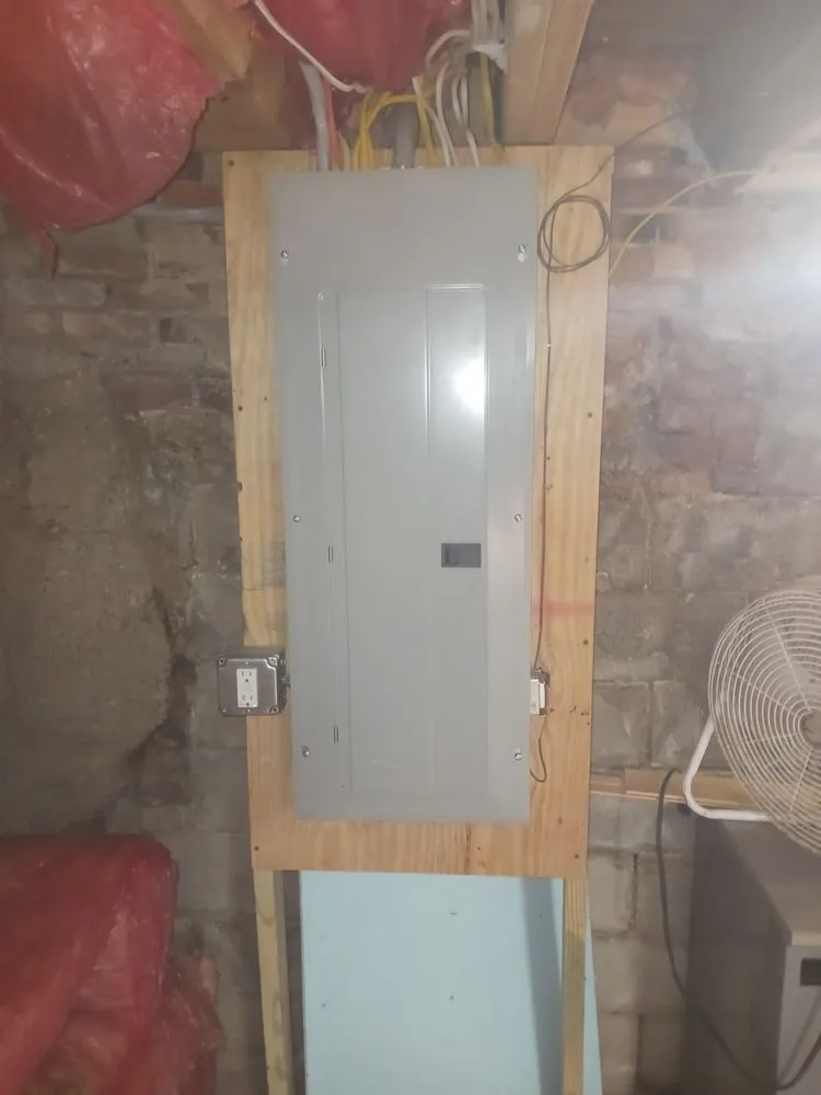 Slide of Easton Electric