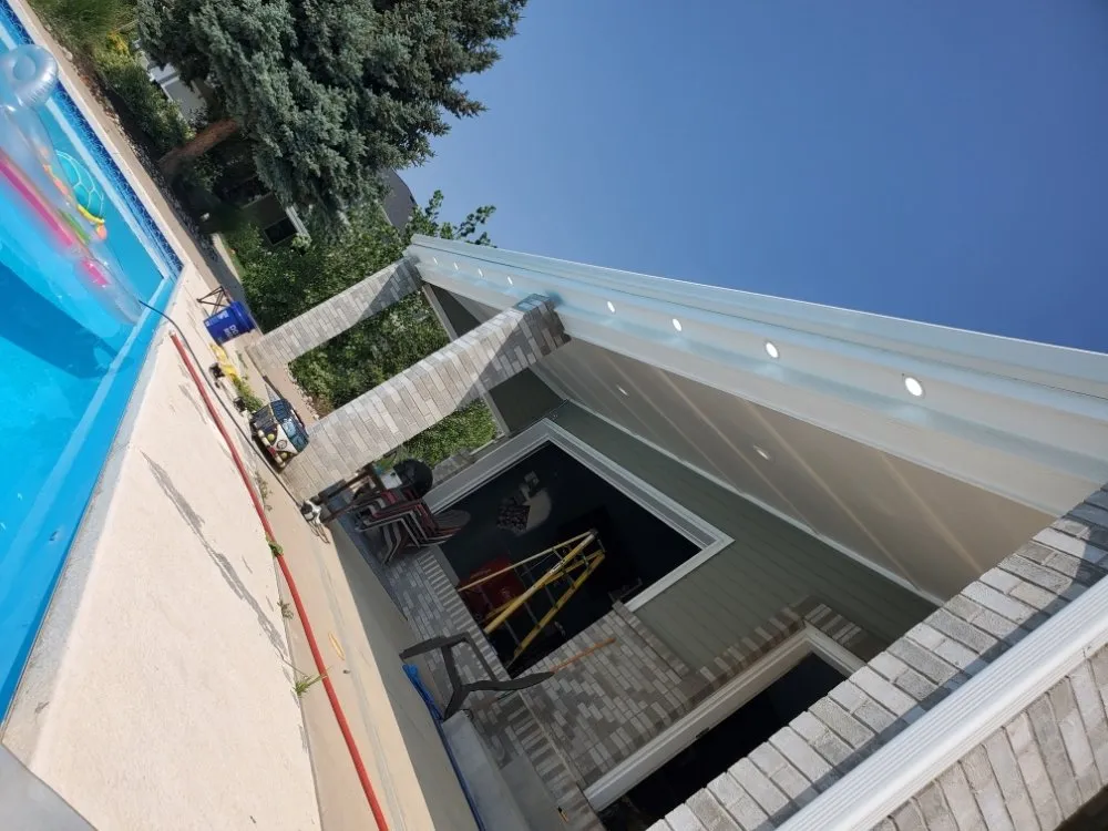 Slide of Eazy Electric