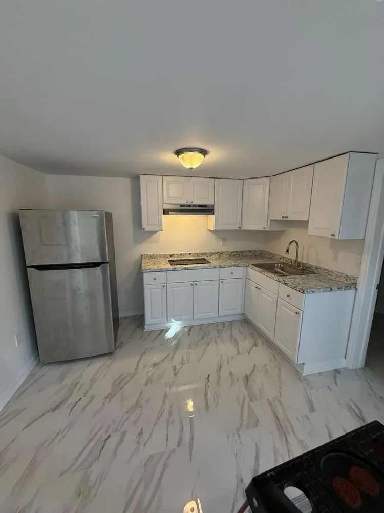 Slide of E.B Electric & Handy services