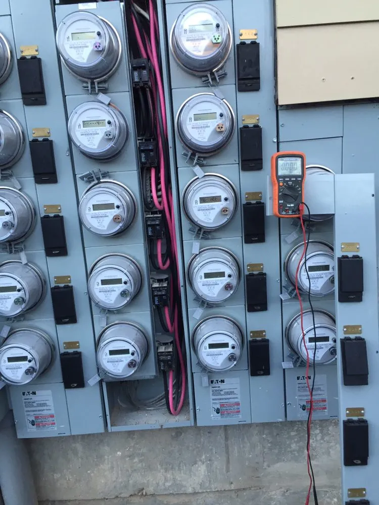 Slide of Ebony & Ivory Electrical Solutions