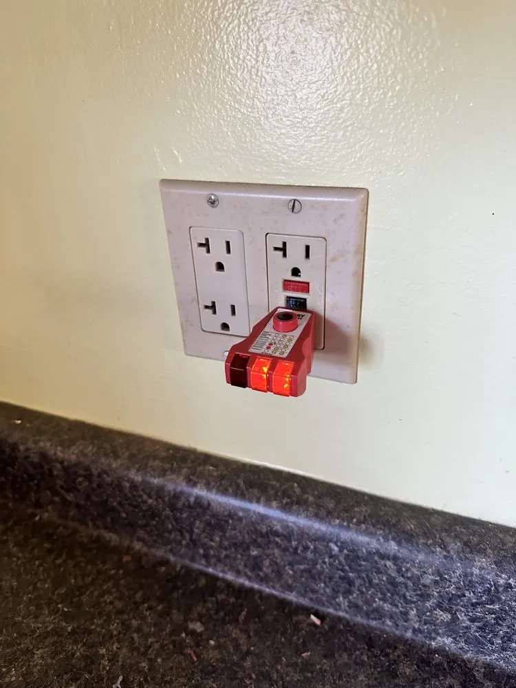 Slide of EC Electrical Services