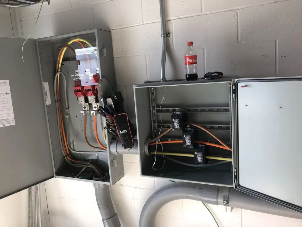 Slide of Echelon Electric