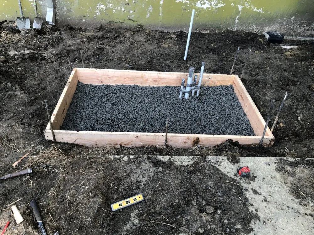 Slide of Echelon Electric