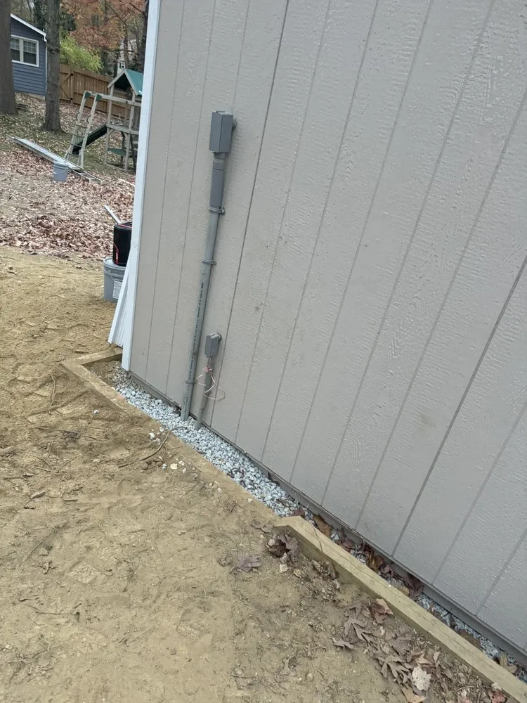 Slide of Echelon Electric