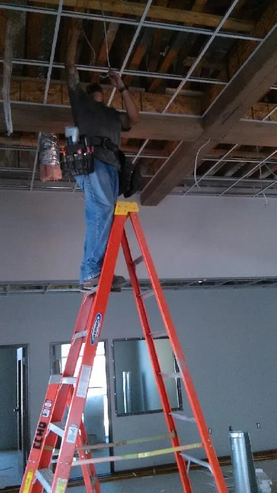 Slide of Echo Electrical Services