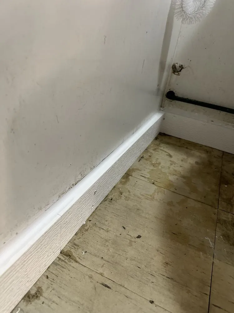 Trusted circuit breaker repair service in ,  - Echo Facility Solutions