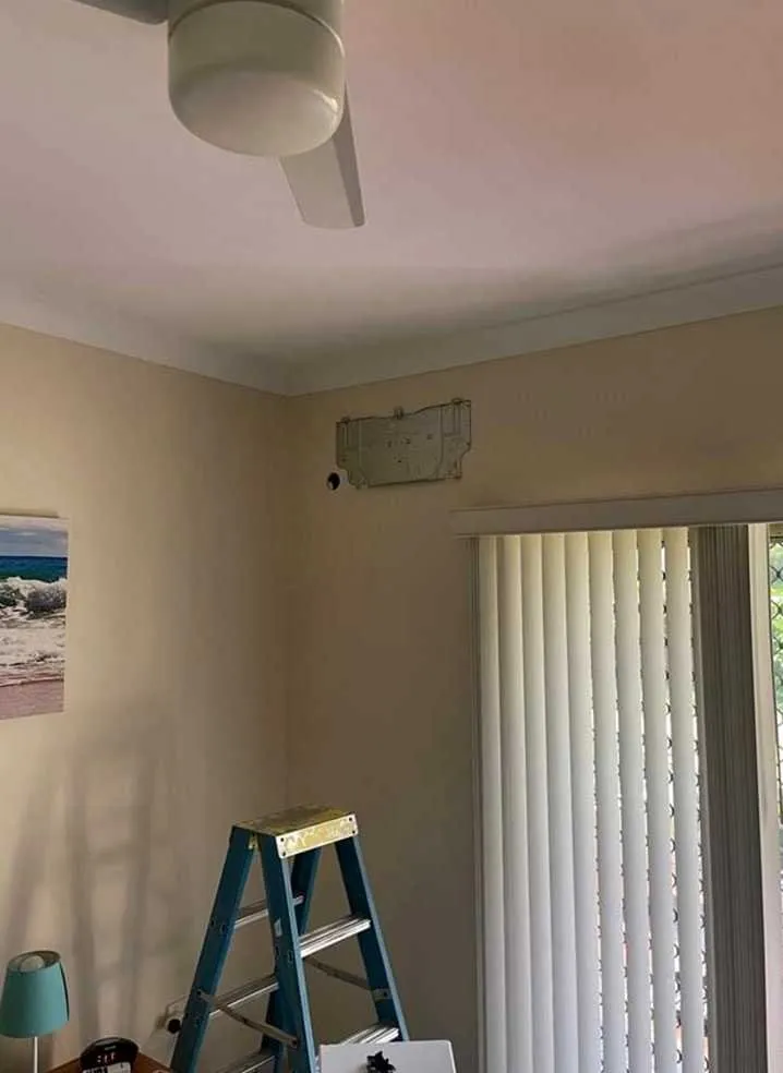 Slide of Echo Park Electric