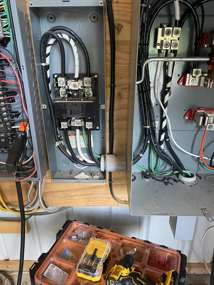 Trusted lighting installation service in Nesbit, MS - Echols Electrical & Services