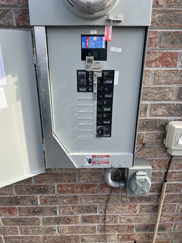 Licensed lighting installation in Nesbit, MS by Echols Electrical & Services