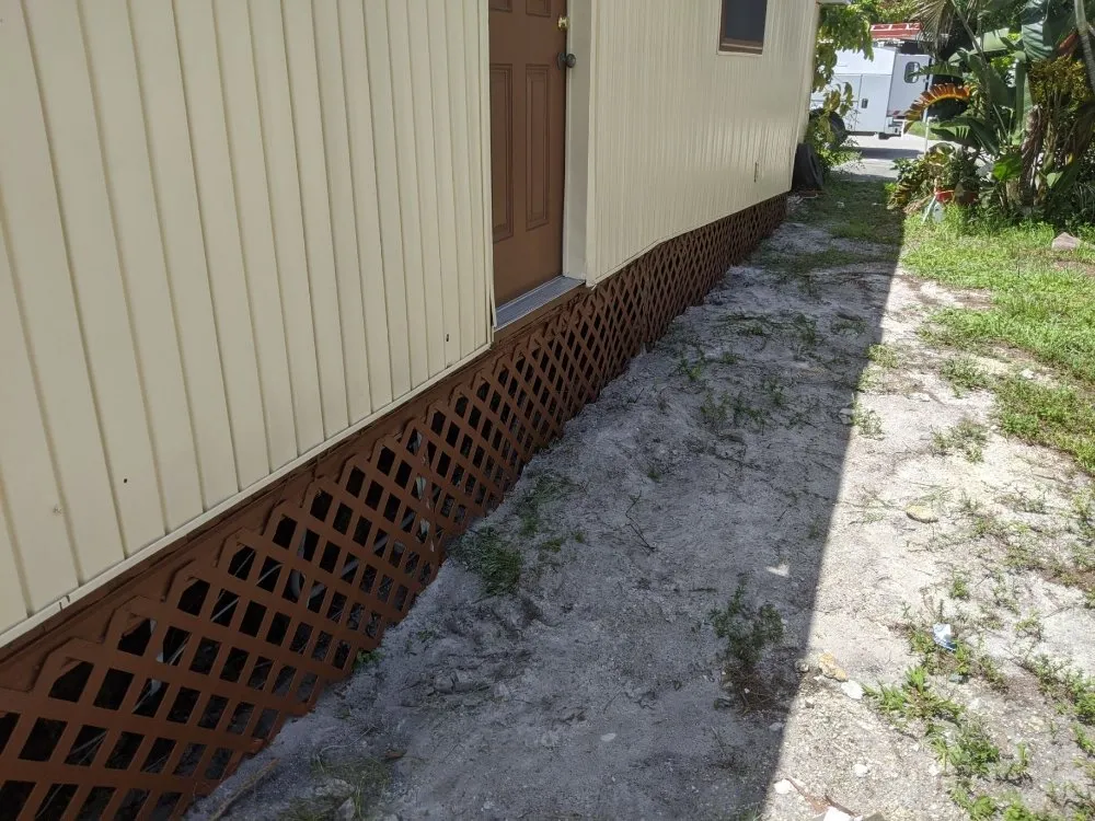 Slide of Eckco Home Services