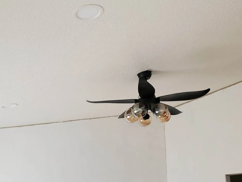 Slide of ECL Electrical Services