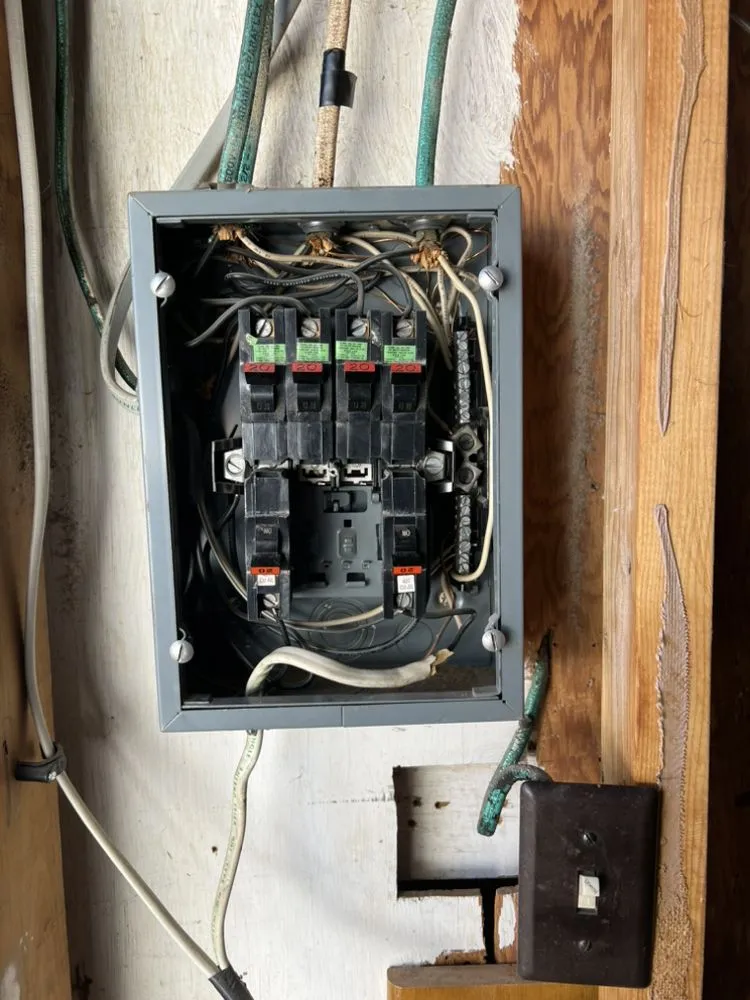 Slide of Eclectic Electric