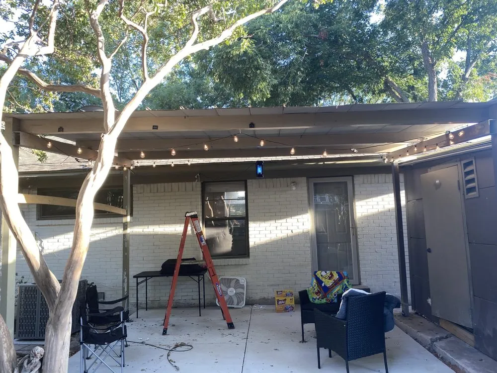 Slide of Eclipse Electric