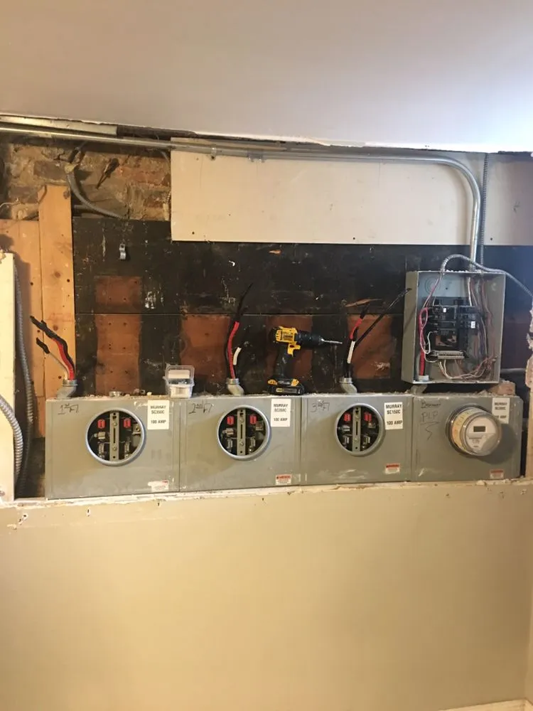 Emergency circuit breaker repair service in ,  - Eco Electrician