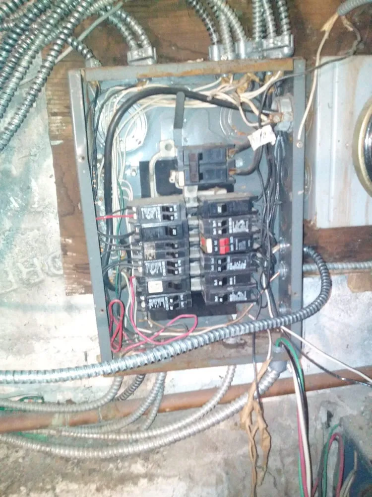 Slide of Eco Electrician