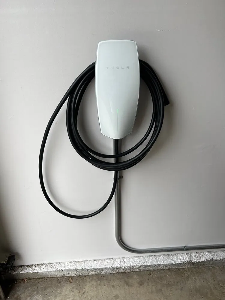 Slide of Eco-Tech Electrical Services