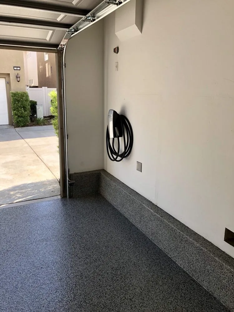 Licensed outlet and switch repair experts serving ,  - Eco-Tech Electrical Services