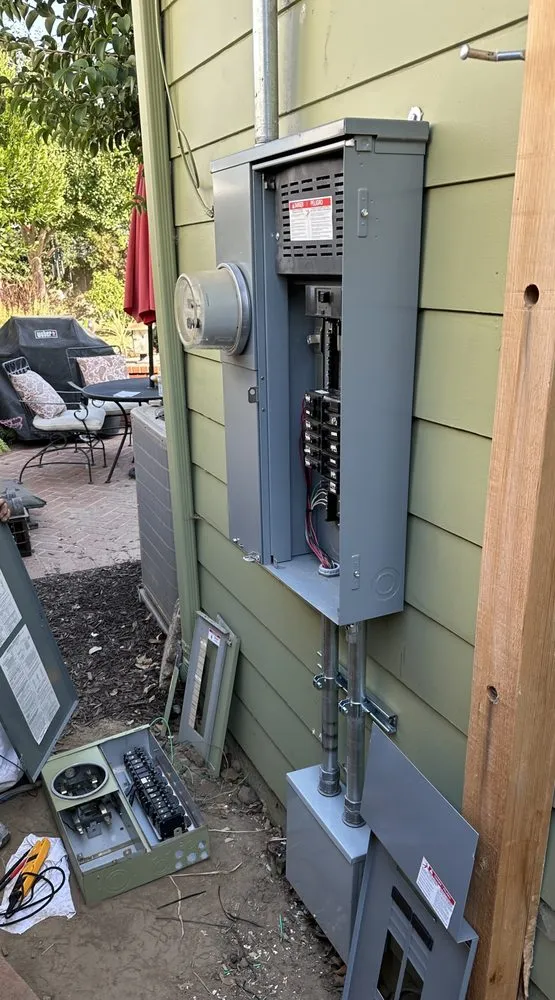 Slide of Eco-Tech Electrical Services