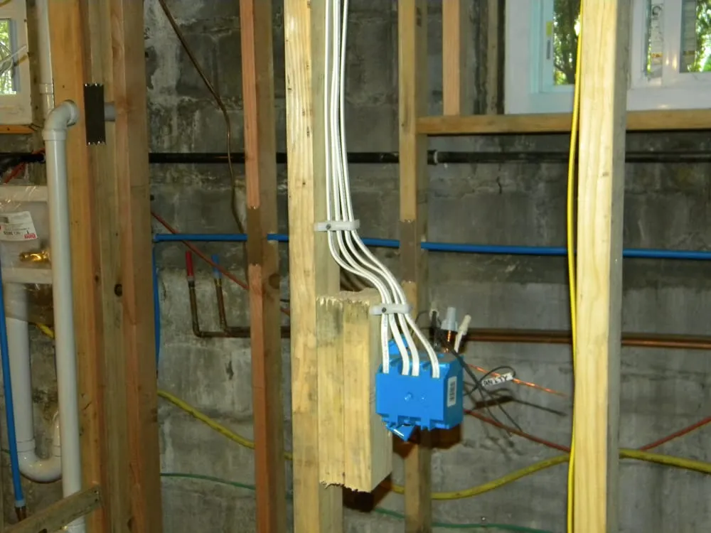 Slide of Econolec Electric Company