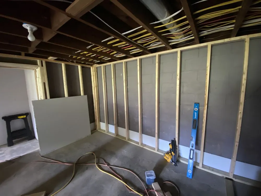 Slide of Economy Construction Services