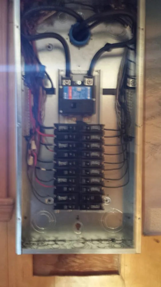Affordable circuit breaker repair service in ,  - Economy Wiring Company