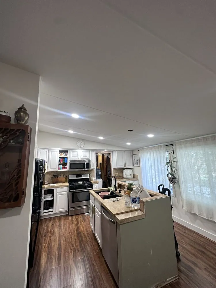 Slide of Ecosun Electric and Solar