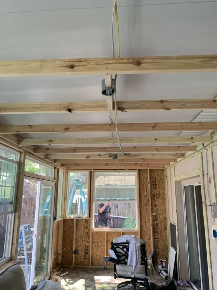 Affordable electrician providing lighting installation in , 