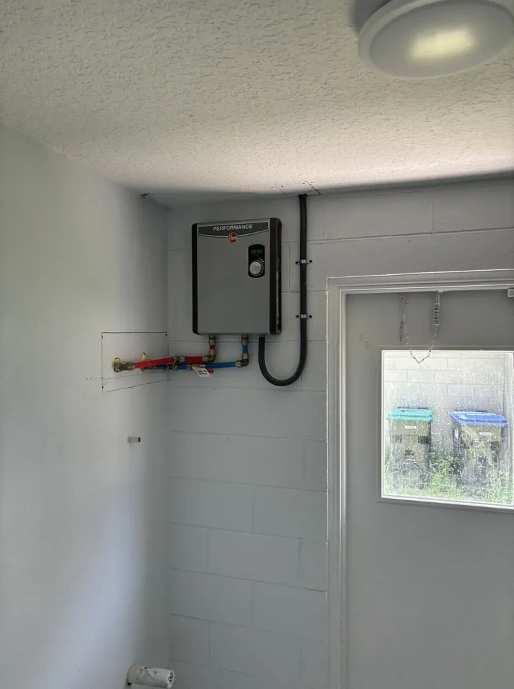 Certified circuit breaker repair experts serving ,  - Ecuafrance Electric