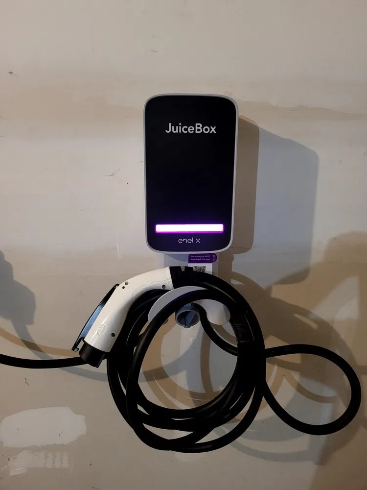 Slide of ED TV Mount