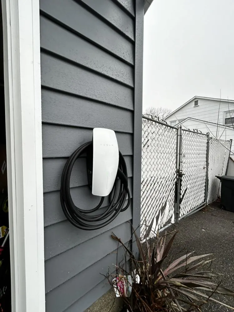 Slide of Eddie’s Electric