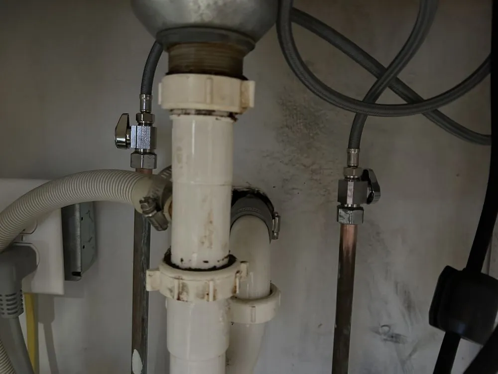 Slide of Eddie's Plumbing and Electrical