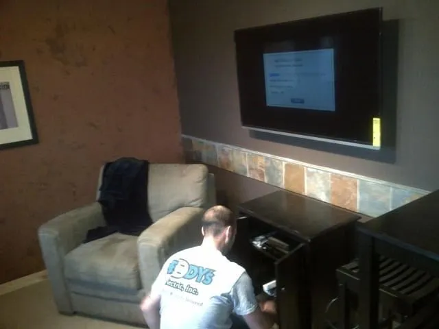 Slide of Eddy's Electric