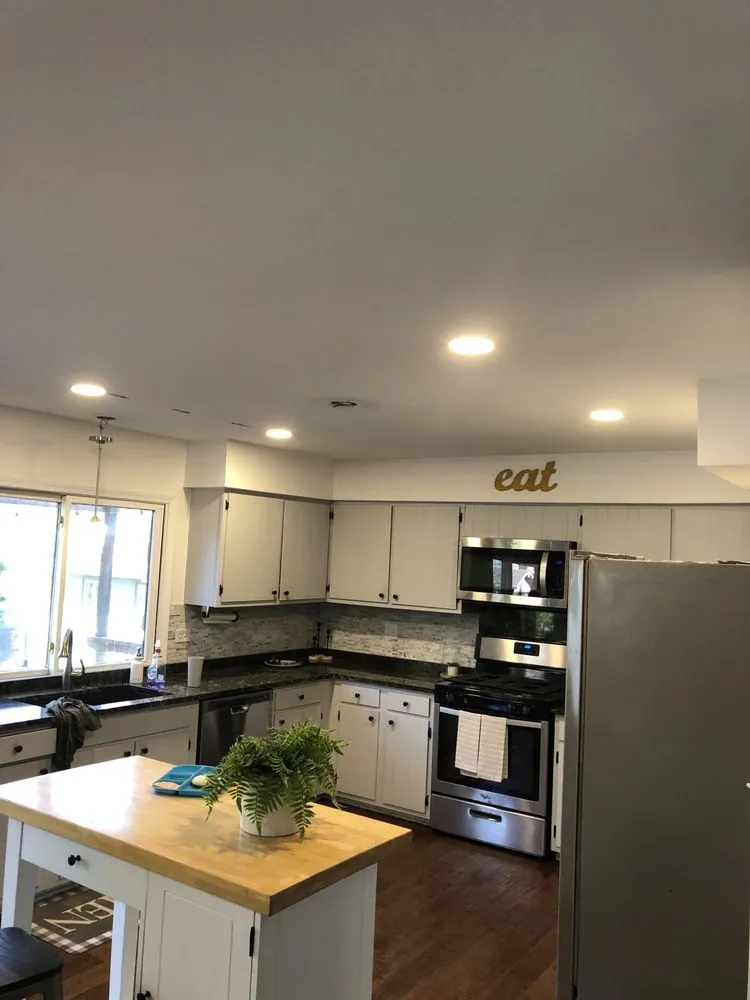 Slide of Edgar Electrico