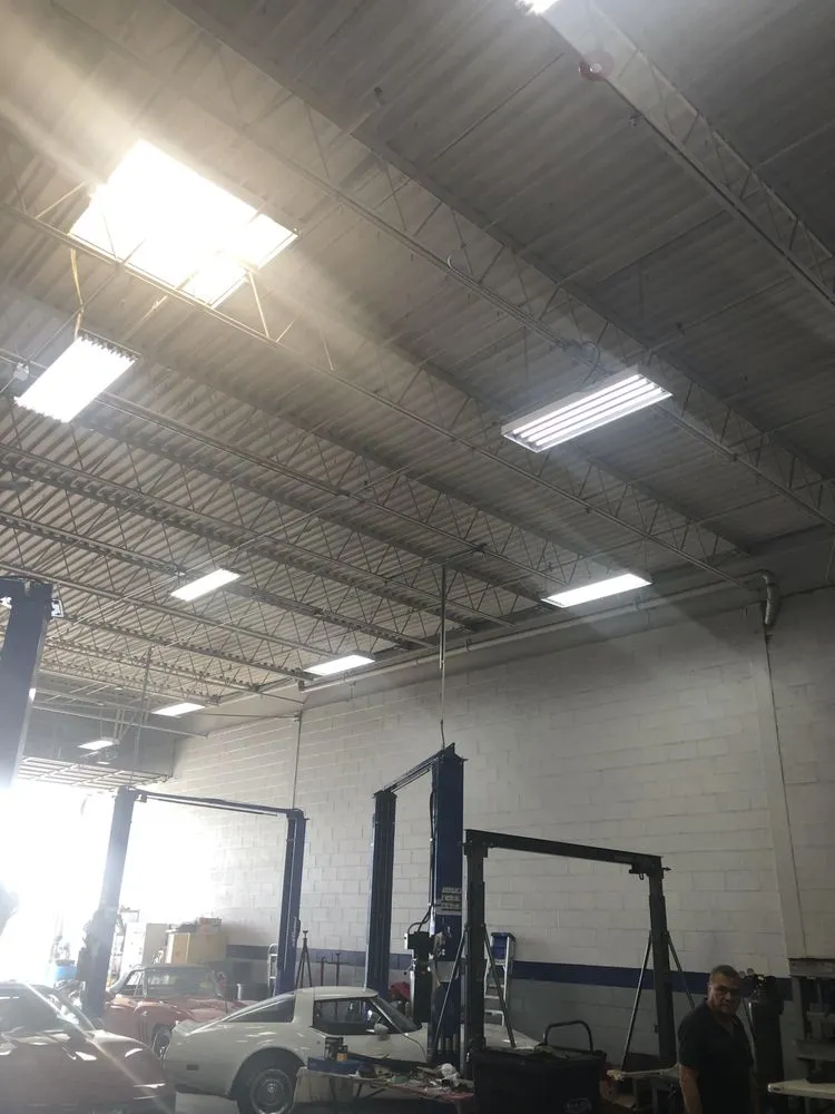 Slide of Edgar Electrico