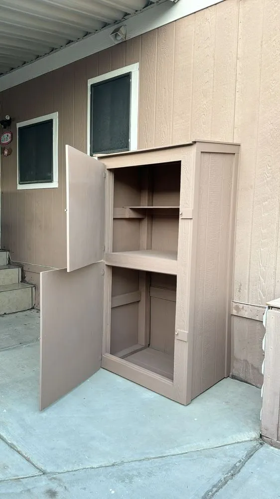 Slide of Edgar Gonzalez Electrician