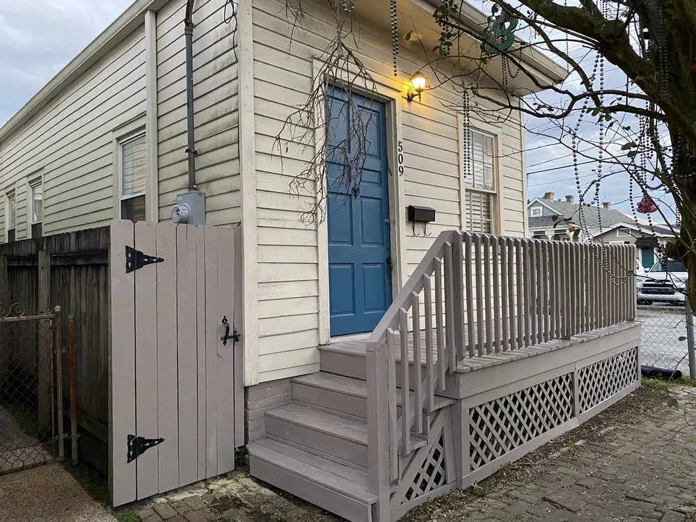 Slide of Edgar R Sierra