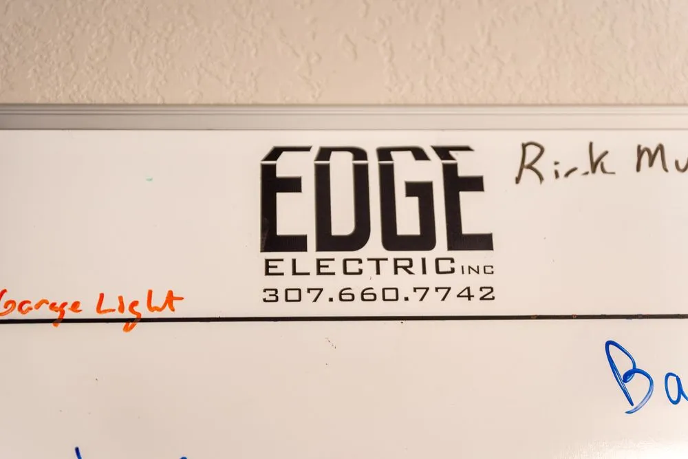 Affordable electrician providing panel upgrade in , 