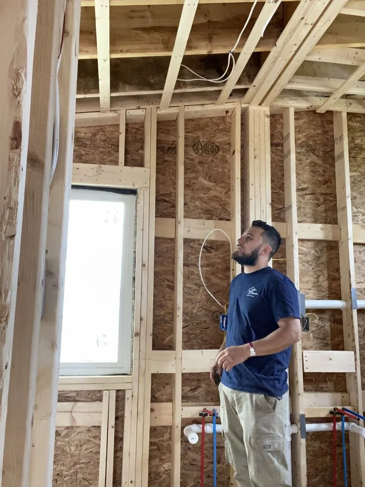 Slide of Edin Murcia