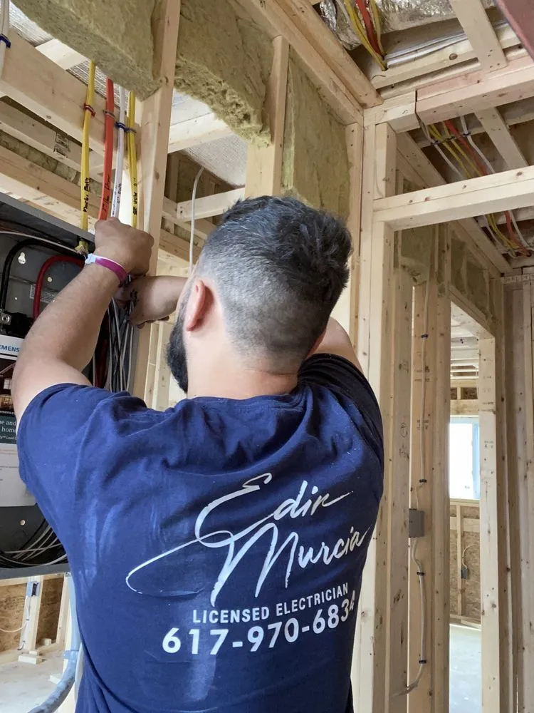 Slide of Edin Murcia