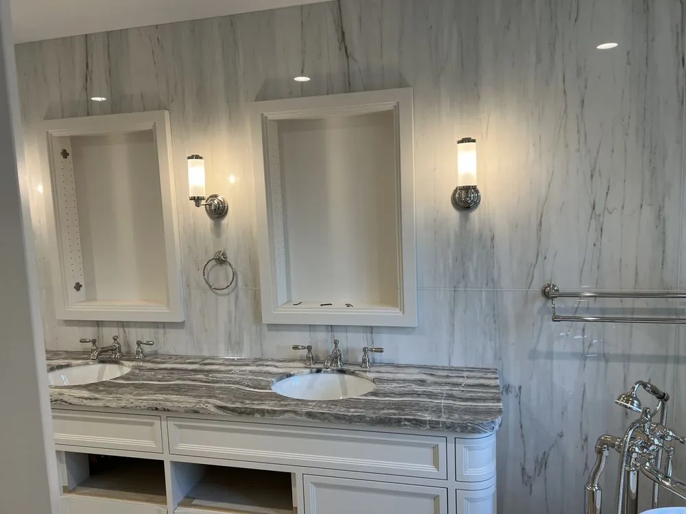 Slide of Edi’s Electrical Services