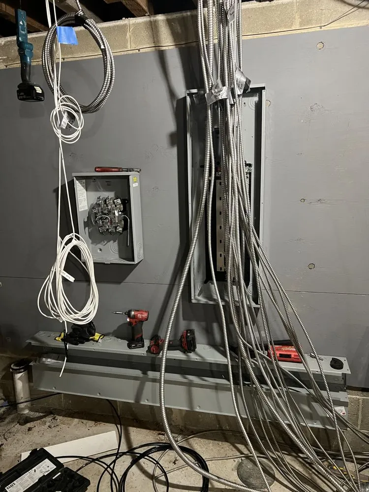 Slide of Edi’s Electrical Services